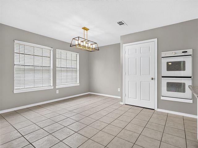 1104 Breezewood Drive, Lewisville, TX 75077