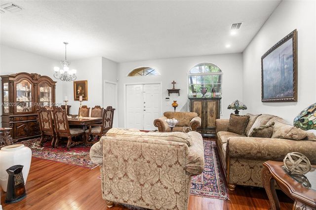 2810 Dunwoodie Pl, Homestead, FL 33035