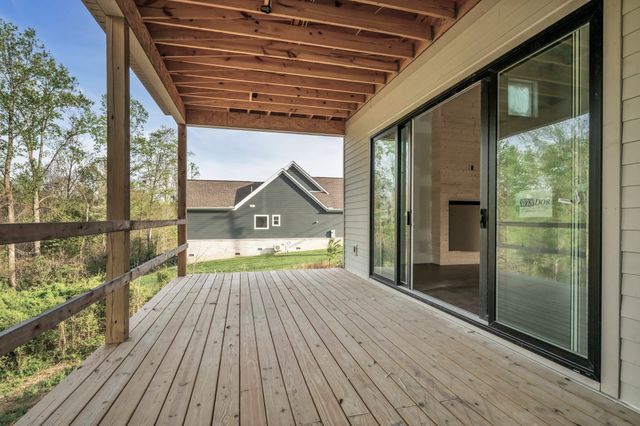 64 Evergreen Trail, Burns, TN 37029