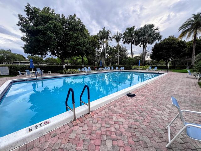 3080 N Course Drive 601, Pompano Beach, FL 33069