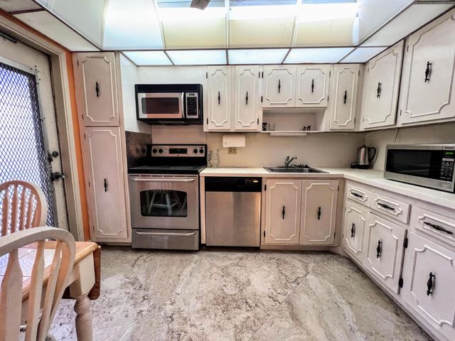 3080 N Course Drive 601, Pompano Beach, FL 33069