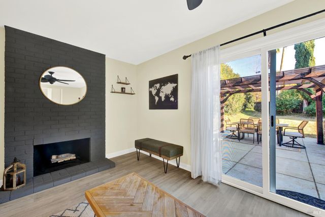 125 Andover Dr, Vacaville, CA 95687