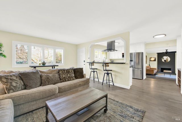 125 Andover Dr, Vacaville, CA 95687