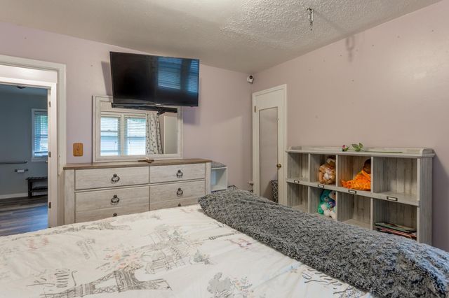 5337 Sailor Lane, Brooklyn Center, MN 55429