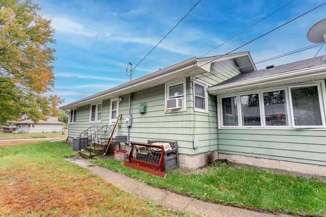 5337 Sailor Lane, Brooklyn Center, MN 55429