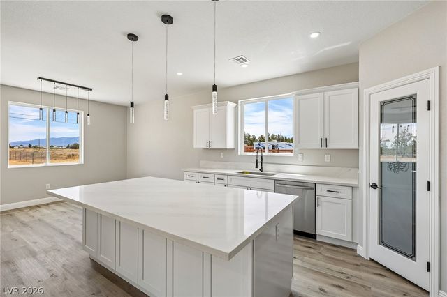1520 East Cavalry Street, Pahrump, NV 89048