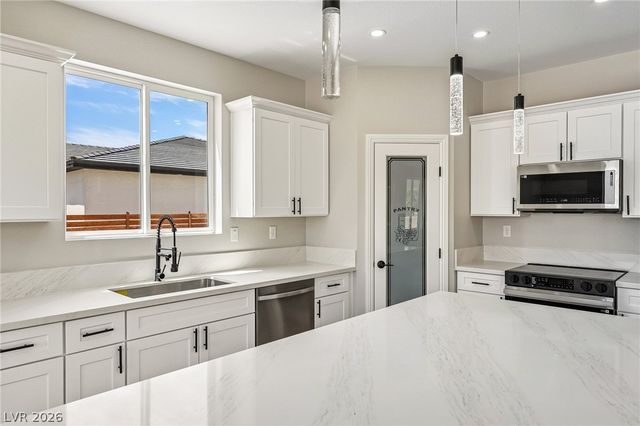 1520 East Cavalry Street, Pahrump, NV 89048