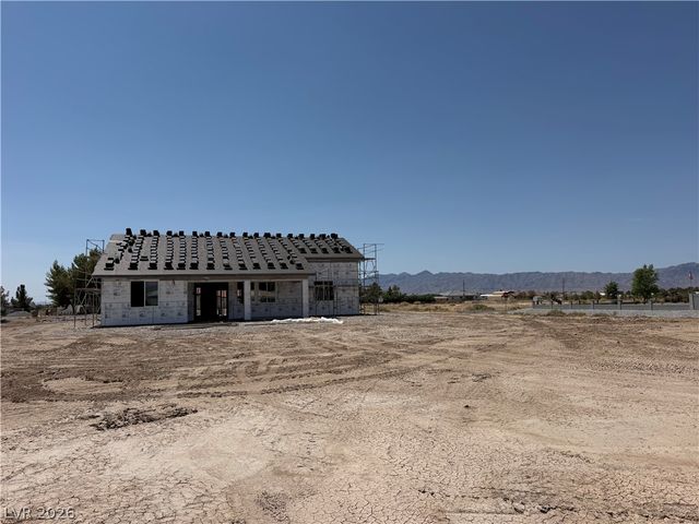 1520 East Cavalry Street, Pahrump, NV 89048