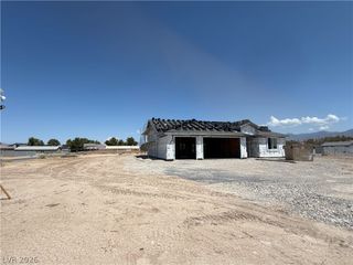 1520 East Cavalry Street, Pahrump, NV 89048