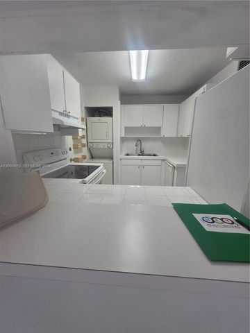 13700 SW 62nd St 113, Miami, FL 33183