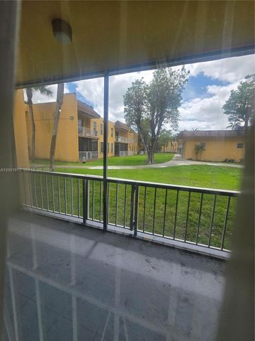 13700 SW 62nd St 113, Miami, FL 33183