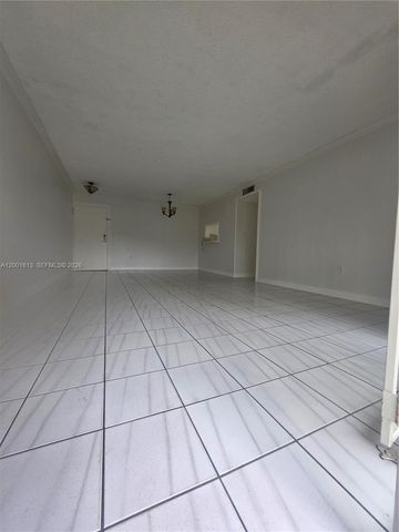 13700 SW 62nd St 113, Miami, FL 33183