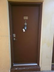 13700 SW 62nd St 113, Miami, FL 33183