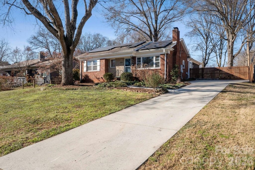 1127 Westchester Boulevard, Charlotte, NC 28205