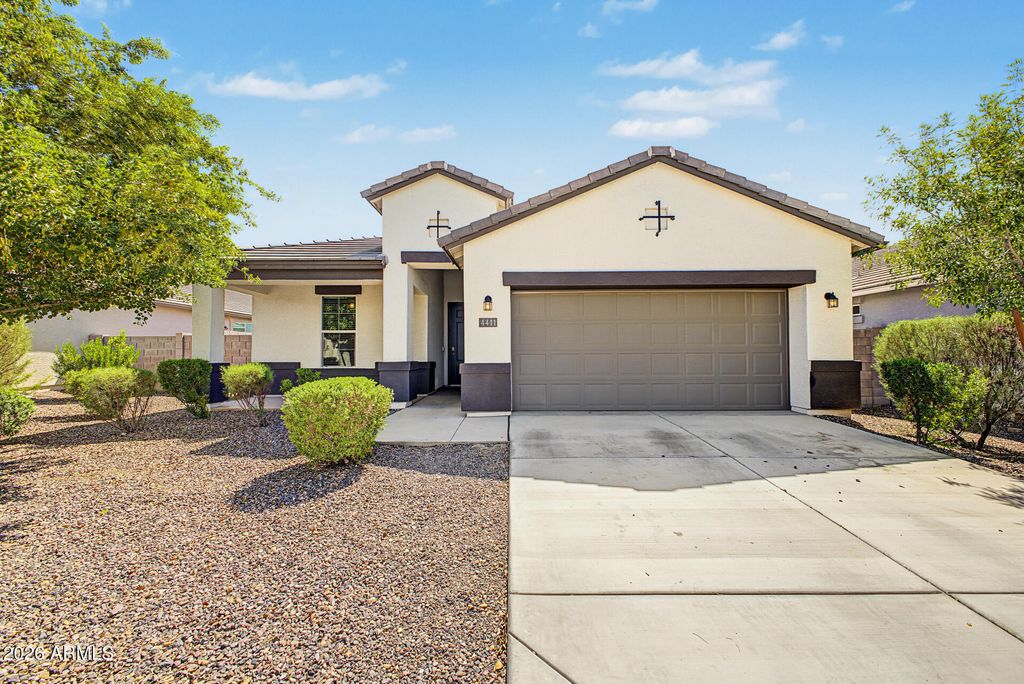 4411 W DESERT Lane, Laveen, AZ 85339 — exterior