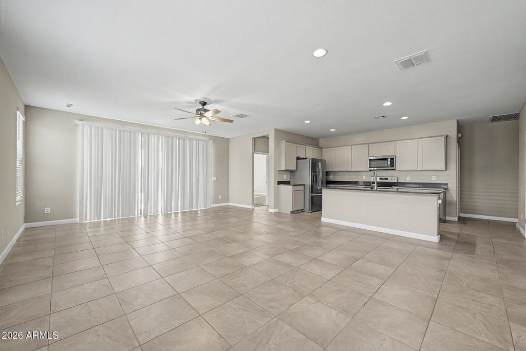 4411 W DESERT Lane, Laveen, AZ 85339 — photo 5