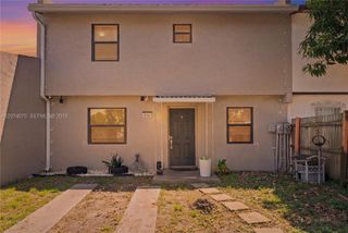 19367 NW 45th Avenue, Miami Gardens, FL 33055