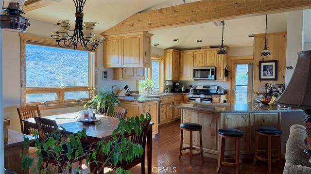 275 Canyon, Pinon Hills, CA 92371