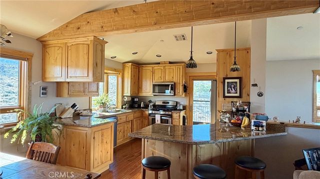 275 Canyon, Pinon Hills, CA 92371