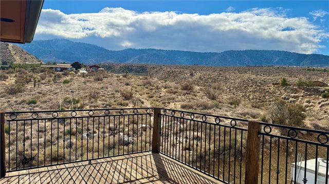 275 Canyon, Pinon Hills, CA 92371