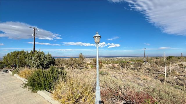 275 Canyon, Pinon Hills, CA 92371