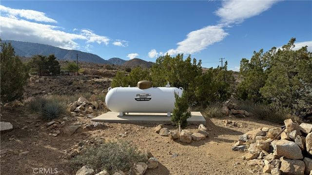 275 Canyon, Pinon Hills, CA 92371