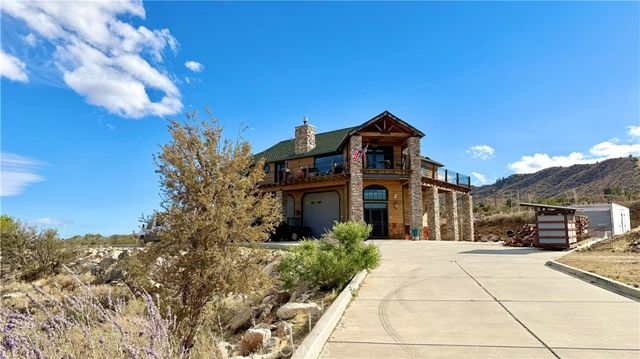 275 Canyon, Pinon Hills, CA 92371