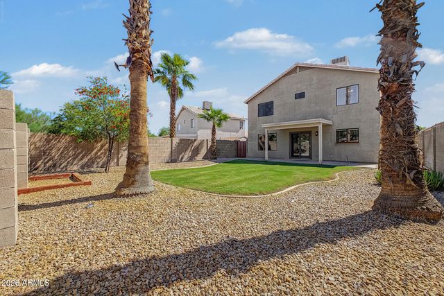 2154 E WILLIAMS Drive, Phoenix, AZ 85024