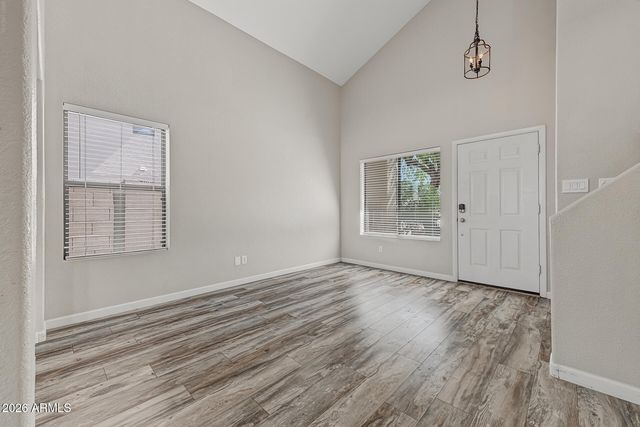 2154 E WILLIAMS Drive, Phoenix, AZ 85024