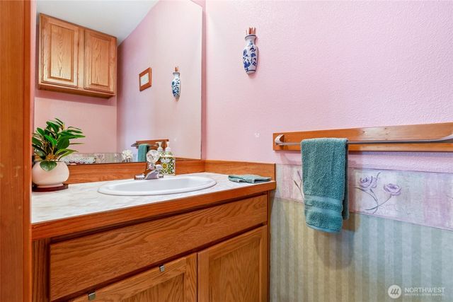 929 149th Place SW, Lynnwood, WA 98087