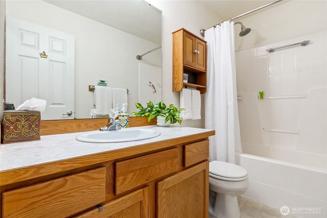929 149th Place SW, Lynnwood, WA 98087