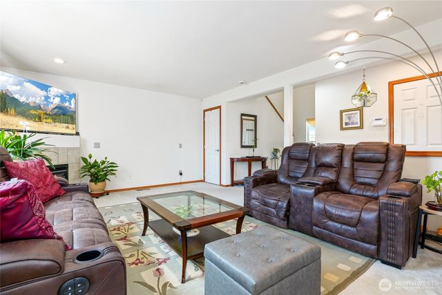 929 149th Place SW, Lynnwood, WA 98087