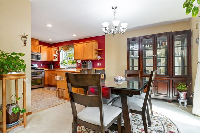 929 149th Place SW, Lynnwood, WA 98087