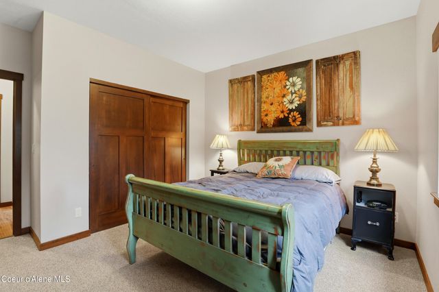 17953 W Sheltered CT, Hauser, ID 83854