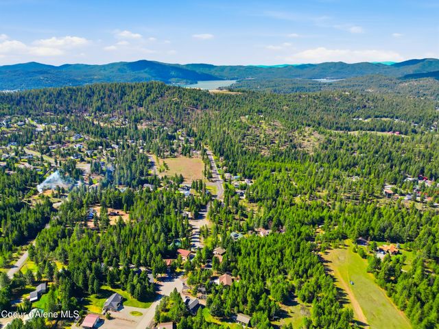 17953 W Sheltered CT, Hauser, ID 83854