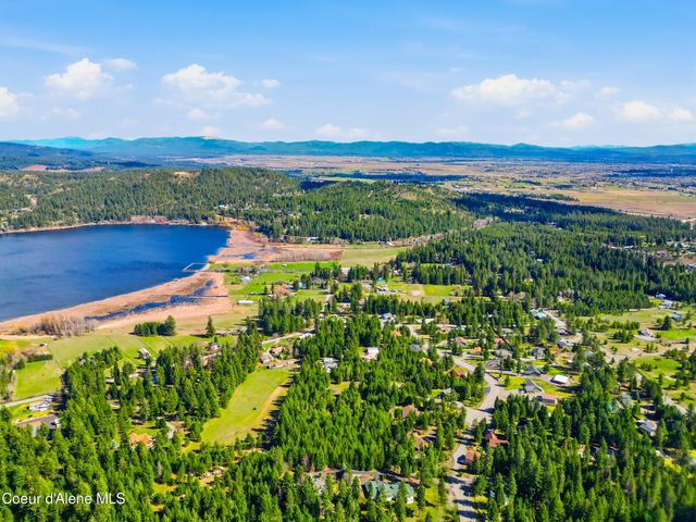 17953 W Sheltered CT, Hauser, ID 83854