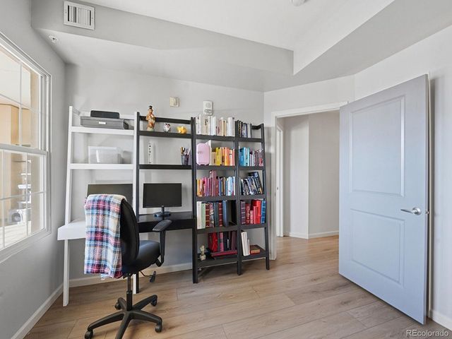 925 N Lincoln St 4F, Denver, CO 80203