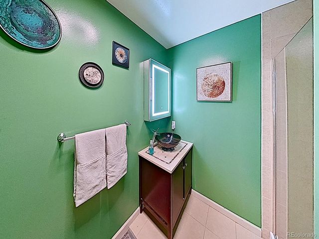 925 N Lincoln St 4F, Denver, CO 80203