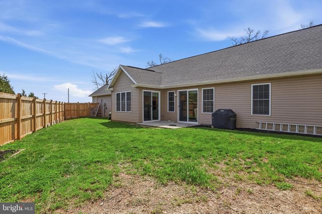 695 MIDWAY RD, York Haven, PA 17370