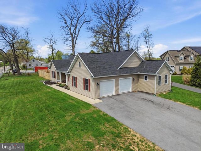 695 MIDWAY RD, York Haven, PA 17370
