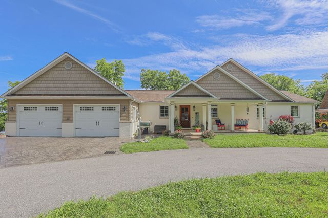 1255 Stiles Landing, Paducah, KY 42003