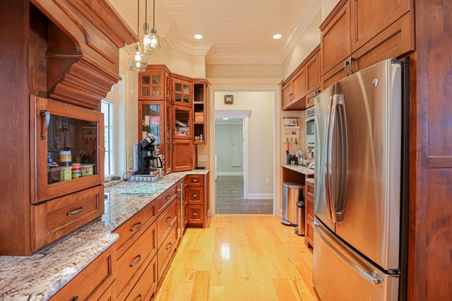 1255 Stiles Landing, Paducah, KY 42003