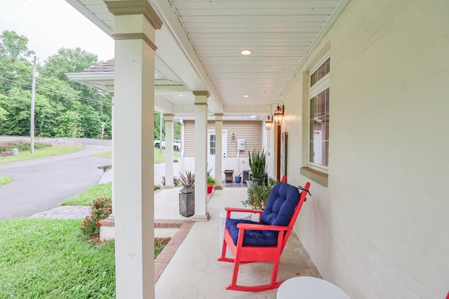 1255 Stiles Landing, Paducah, KY 42003