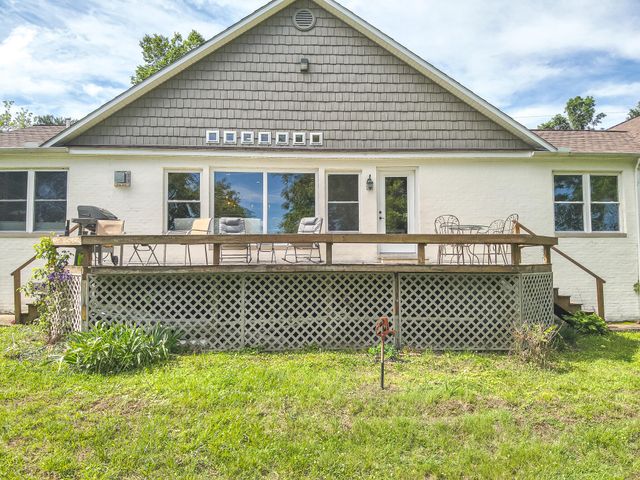 1255 Stiles Landing, Paducah, KY 42003