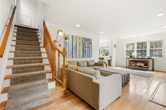 5125 Beeler St, Squirrel Hill, PA 15217