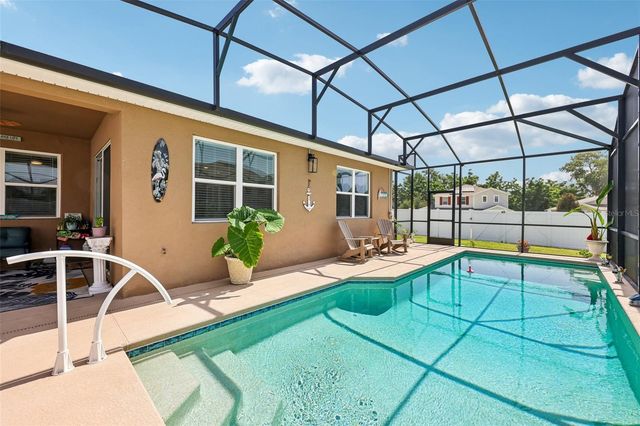 8077 CHERRYSTONE STREET, Leesburg, FL 34748