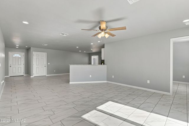 142 S Montgomery Avenue, Corona De Tucson, AZ 85641