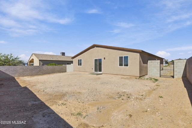 142 S Montgomery Avenue, Corona De Tucson, AZ 85641
