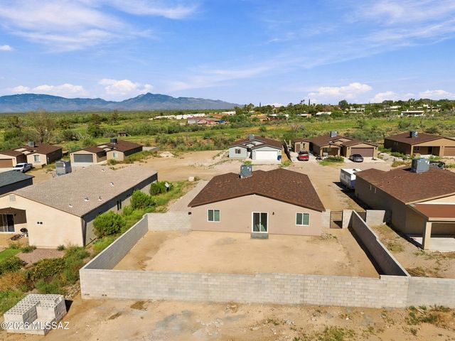 142 S Montgomery Avenue, Corona De Tucson, AZ 85641