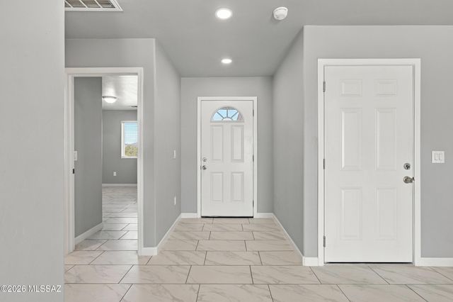 142 S Montgomery Avenue, Corona De Tucson, AZ 85641